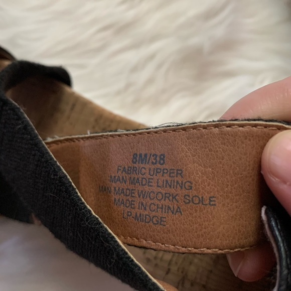 Lucky Brand “Midge” Cork Wedge Sandals - Picture 4 of 4